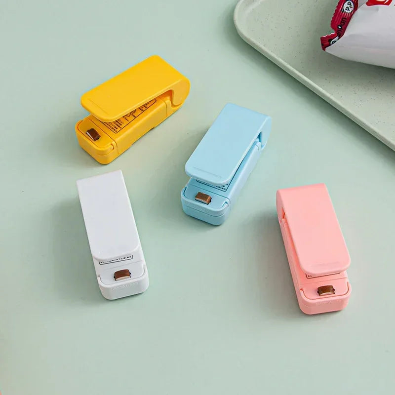 Mini Bag Sealer Heat Sealing Machine Portable Food Snack Storage Tool