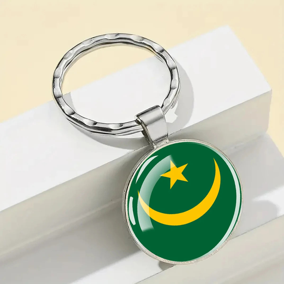 African Flags Glass Keychain Round Metal Patriotic Gift Unisex
