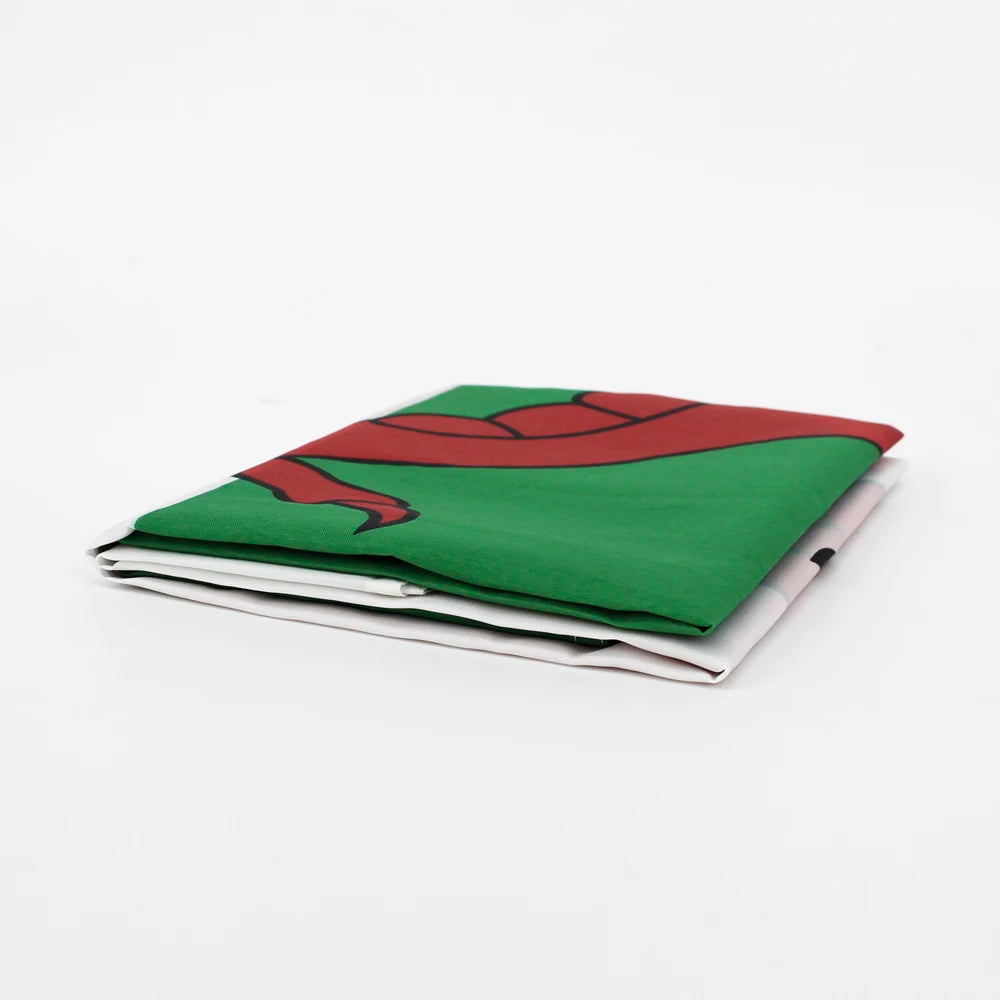 Welsh Flag 90×150 cm - Wales Red Dragon Cymru UK Country Flag