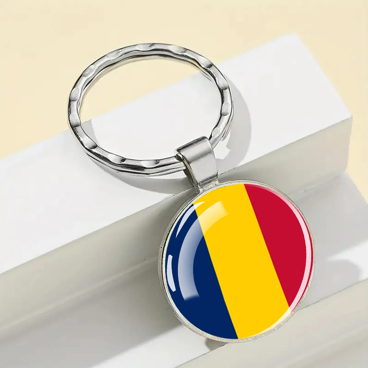 African Flags Glass Keychain Round Metal Patriotic Gift Unisex
