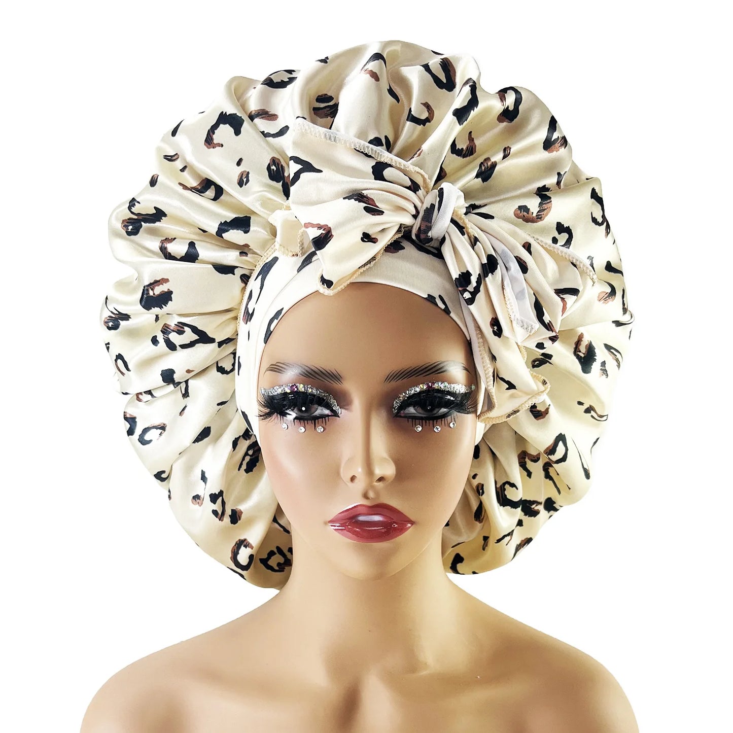 Ladies Knot Scarf Flat Cap – Printed Short Brim Casual Hat for Couples, All-Season Travel Wear